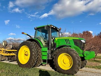 Main image John Deere 6210R